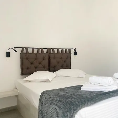 Hotel Fikas Naxos City