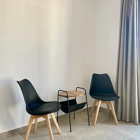 Fikas Hotel