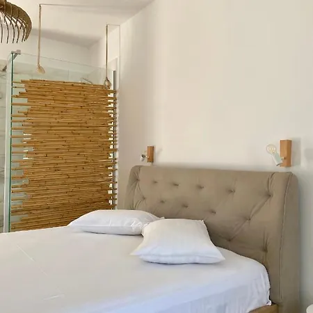 Fikas Hotel