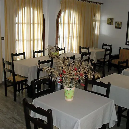 Fikas Hotel