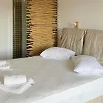 Hotel Fikas 2*