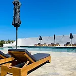 Fikas Hotel Naxos City