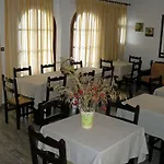 Fikas Hotel