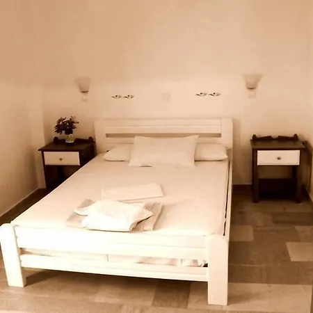 Fikas Hotel