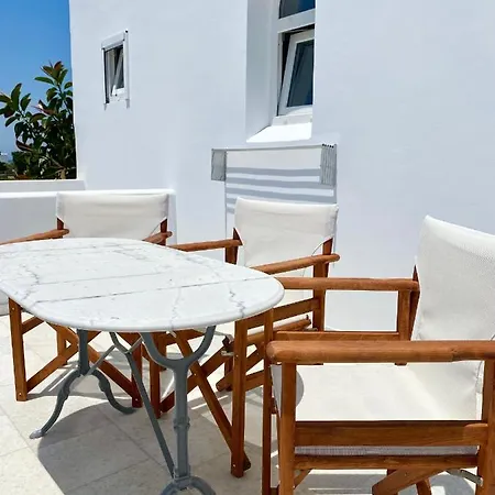 Hotel Fikas Naxos City