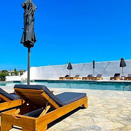 Fikas Hotel